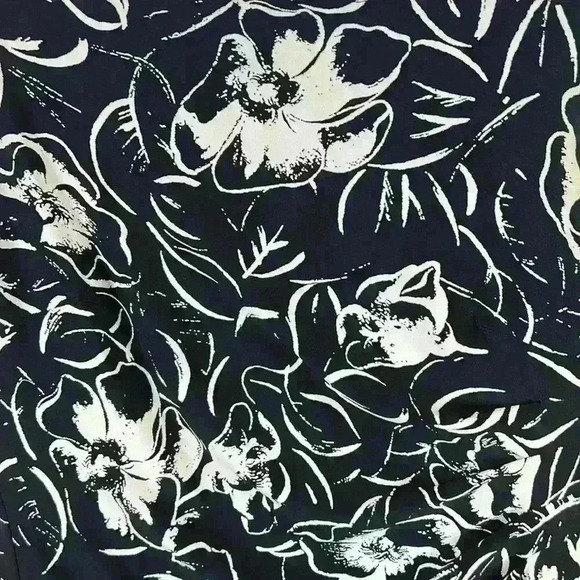 American Living Sheath Dress Women’s 8 Black & White Floral Ruched Lined - Picture 3 of 8